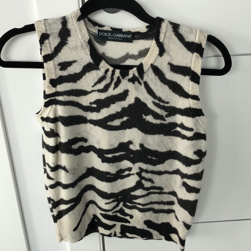 Dolce and Gabbana cashmere top